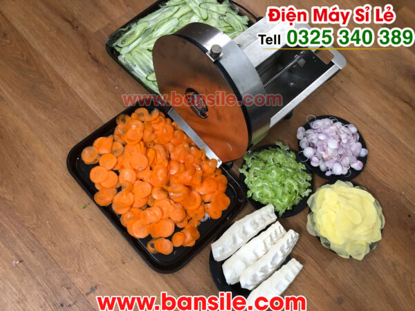 ban-may-xat-lat-cu-ca-rot