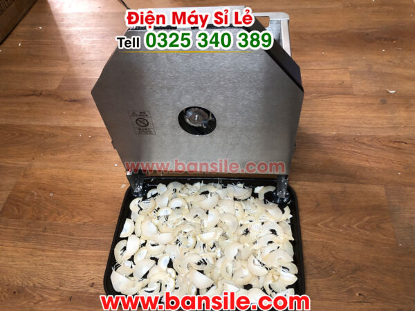 may-thai-lat-cu-mang-tuoi-gia-re